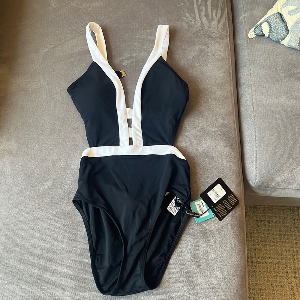 NWT JETS by Jessica Allen bathing suit